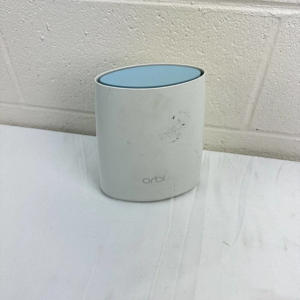 Netgear Orbi RBR40 Router Tri-band WiFi Network - Picture 1 of 5